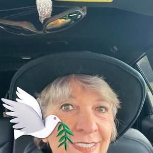 Meet your Posher, Joyce